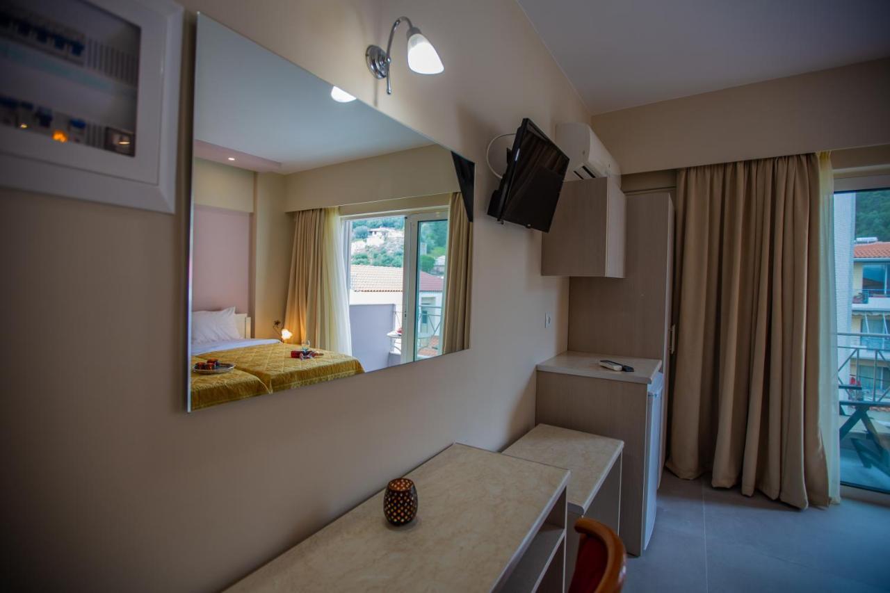 Goldenbeach Návpaktos Eksteriør bilde